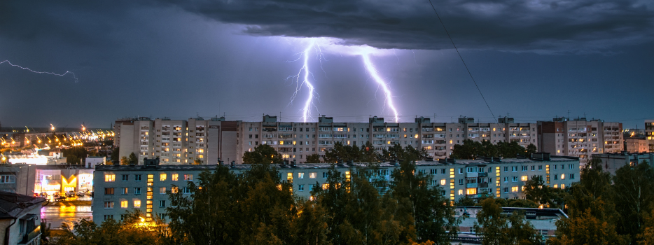 Post-storm responsibilities for business owners and landlords - blog image